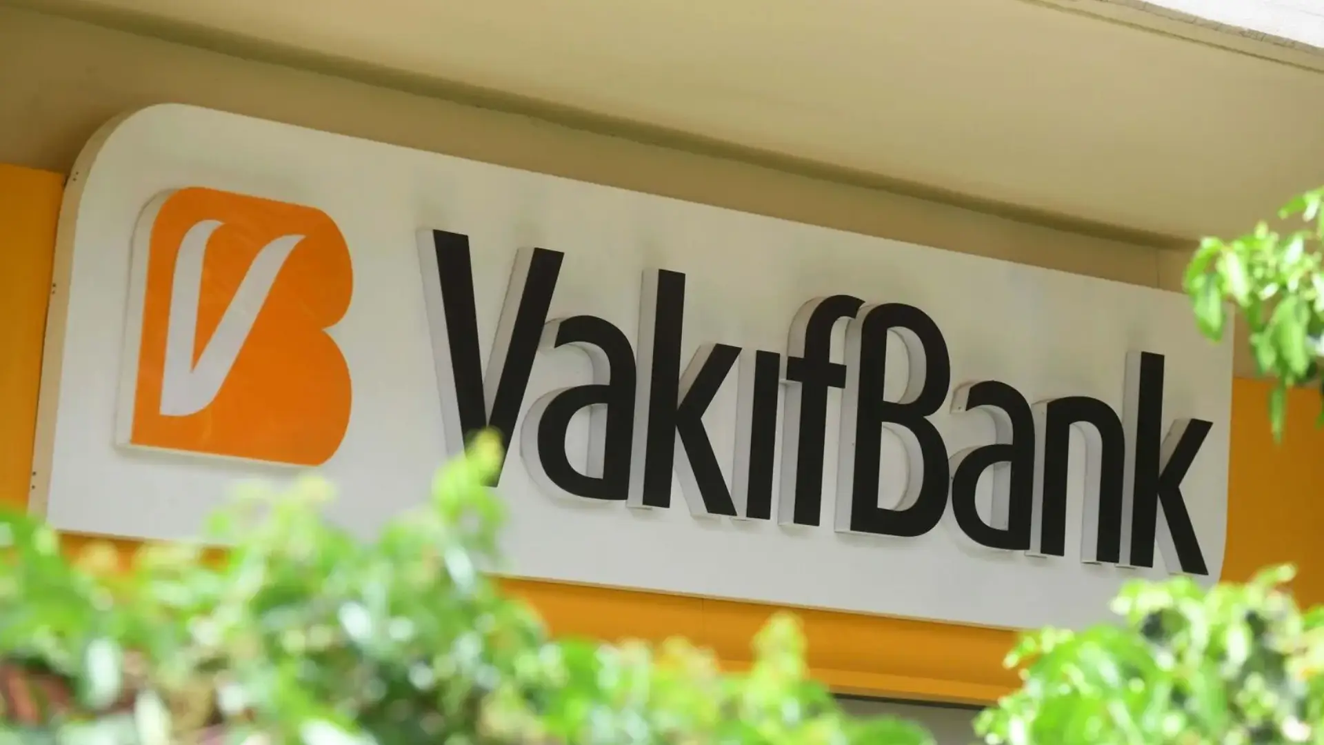 افتتاح حساب بانکی و ارزی در واکیفبانک ترکیه (VakıfBank)