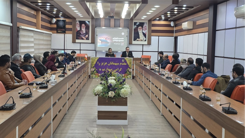 نشست اعضای مجمع بازرگانان آکادمی صادرات